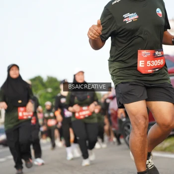 Runner Photo 3736279