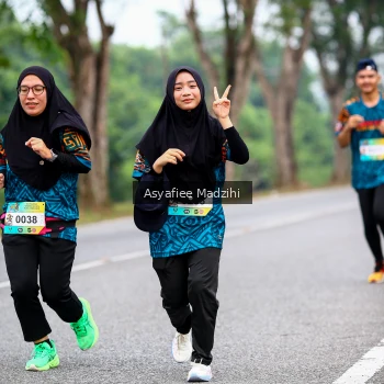 Runner Photo 3736303