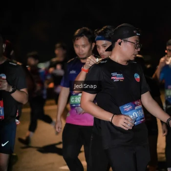 Runner Photo 3736356