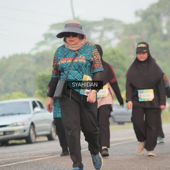 Runner Photo 3736378