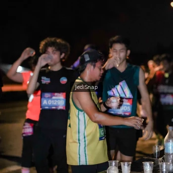 Runner Photo 3736391