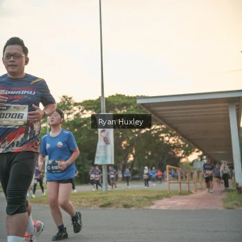 Runner Photo 3736400