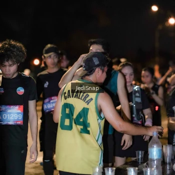 Runner Photo 3736405
