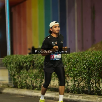 Runner Photo 3736417
