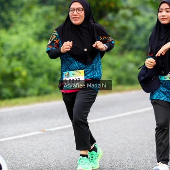 Runner Photo 3736437