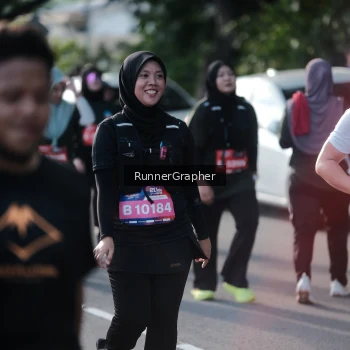 Runner Photo 3736443