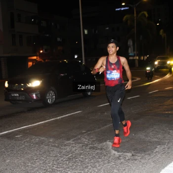 Runner Photo 3736473