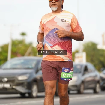 Runner Photo 3736492