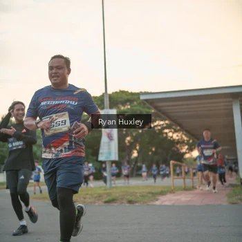 Runner Photo 3736555