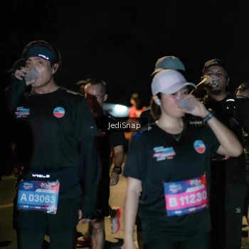 Runner Photo 3736557