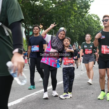 Runner Photo 3736594