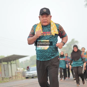 Runner Photo 3736608