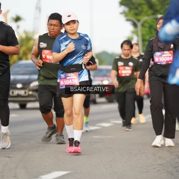 Runner Photo 3736658