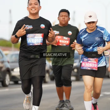 Runner Photo 3736673