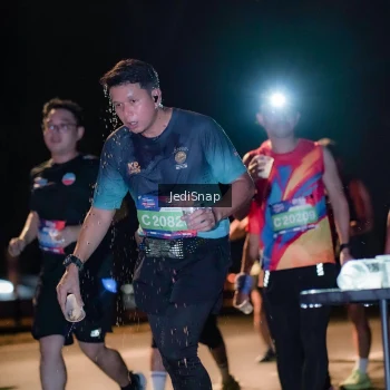 Runner Photo 3736719