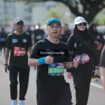 Runner Photo 3736726