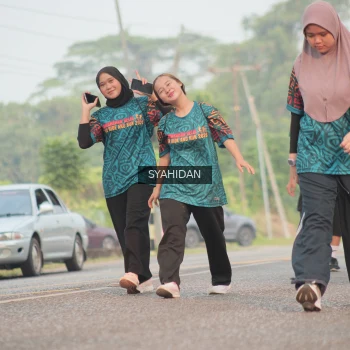 Runner Photo 3736746