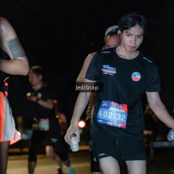 Runner Photo 3736805