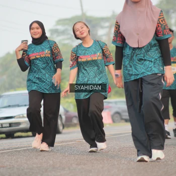 Runner Photo 3736858