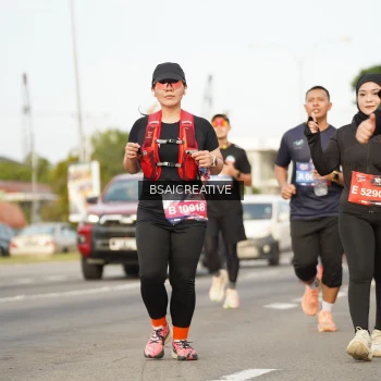 Runner Photo 3736875