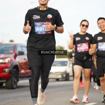 Runner Photo 3736917