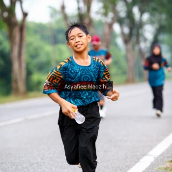 Runner Photo 3736927