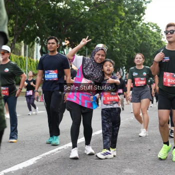 Runner Photo 3736933