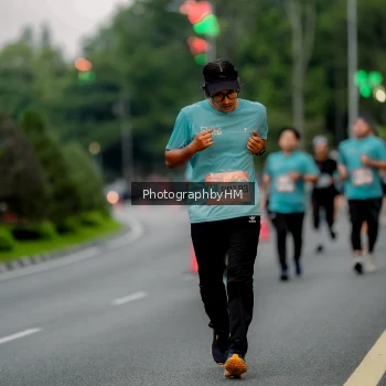 Runner Photo 3736937
