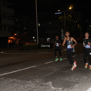 Runner Photo 3736950