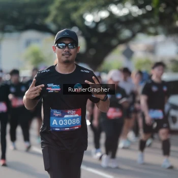 Runner Photo 3736958