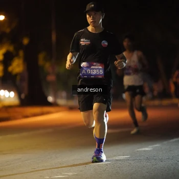 Runner Photo 3737006