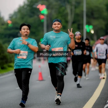 Runner Photo 3737015