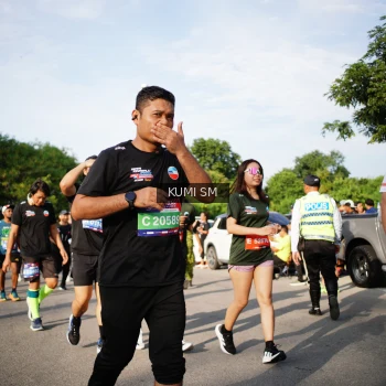 Runner Photo 3737016