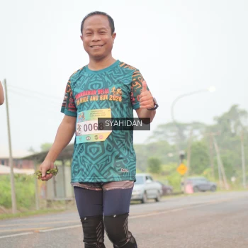 Runner Photo 3737033