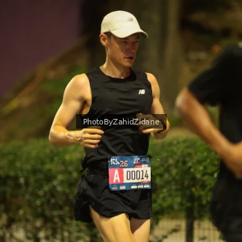 Runner Photo 3737041