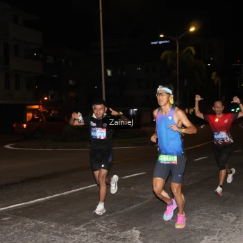 Runner Photo 3737054