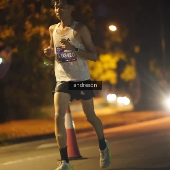 Runner Photo 3737063