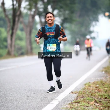 Runner Photo 3737074
