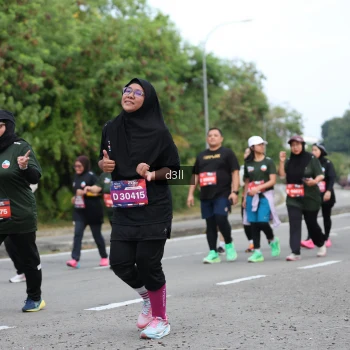 Runner Photo 3737093