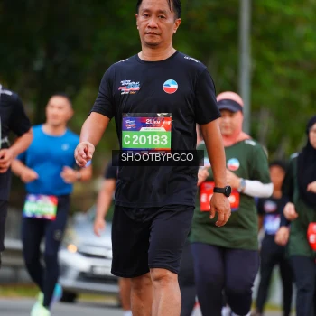 Runner Photo 3737109