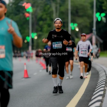 Runner Photo 3737117