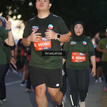 Runner Photo 3737126
