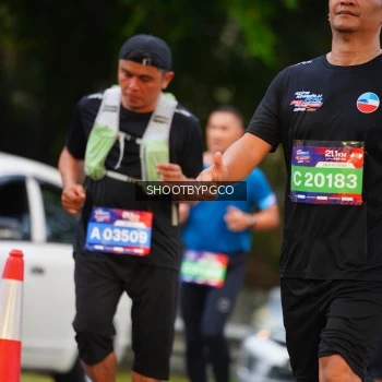 Runner Photo 3737133