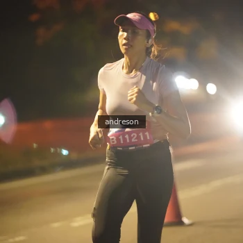 Runner Photo 3737143