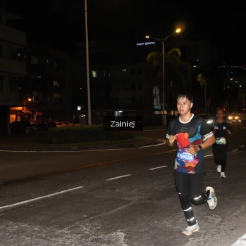 Runner Photo 3737162