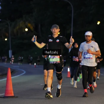Runner Photo 3737176