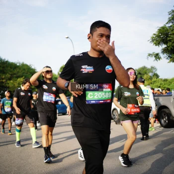 Runner Photo 3737185