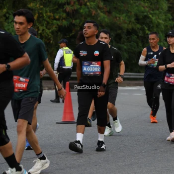 Runner Photo 3737195