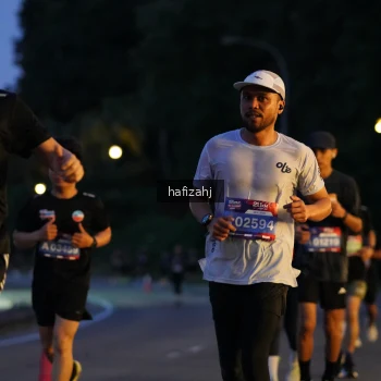 Runner Photo 3737210