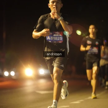 Runner Photo 3737224